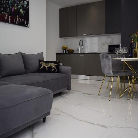 Apartmani Lavin Малинска Экстерьер фото