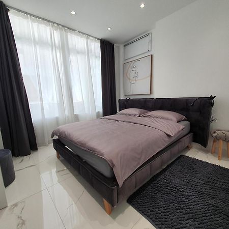 Apartmani Lavin Малинска Экстерьер фото