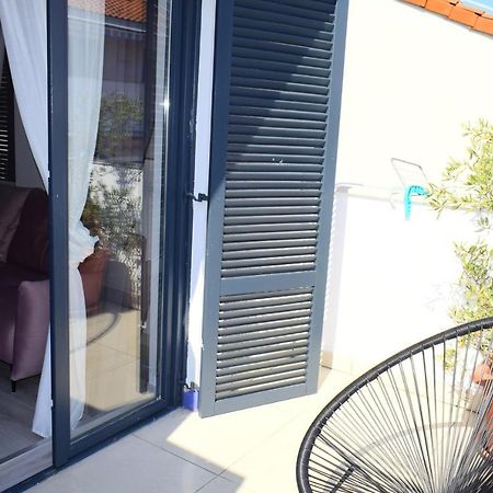 Apartmani Lavin Малинска Экстерьер фото