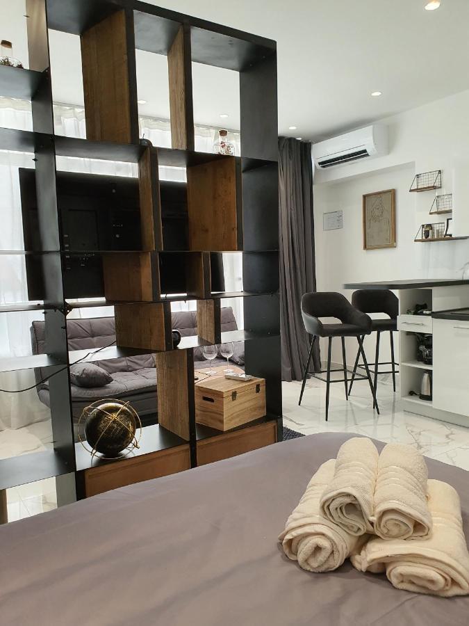 Apartmani Lavin Малинска Экстерьер фото